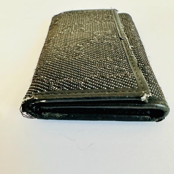 AUTHENTIC GUCCI SIGNATURE LOGO GG KEY HOLDER CASE VINTAGE ITALY 04564.0416 - Picture 3 of 10